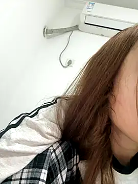 Snapshot of uulove521 chatting on 09-28-25, 02:44 uulove521 online show from 09-28-25, 02:44