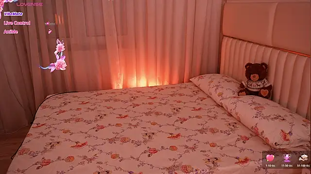 LiaGotti online show from 02-17-26, 04:13