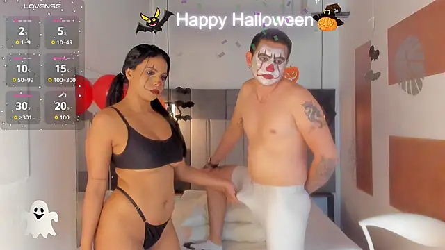 Snapshot of FreyrStone chatting on 10-31-25, 09:27 FreyrStone online show from 10-31-25, 09:27