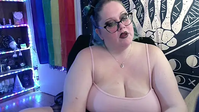 Kinky Witch online show from 12-22-25, 06:16