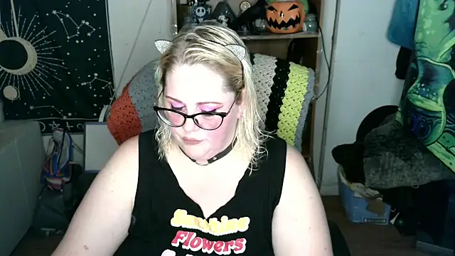 Kinky Witch online show from 05-27-26, 04:48