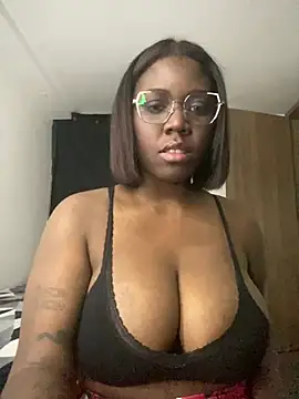 Alexia 24 online show from 05-24-26, 05:12