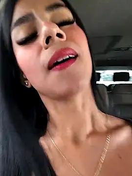 Juliana Xander online show from 10-08-25, 02:25