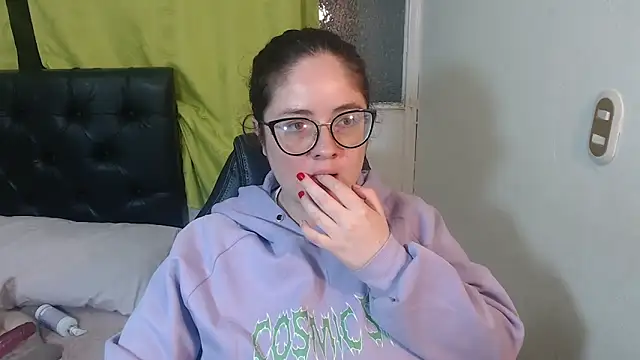 KrystalAdams online show from 04-16-26, 03:02