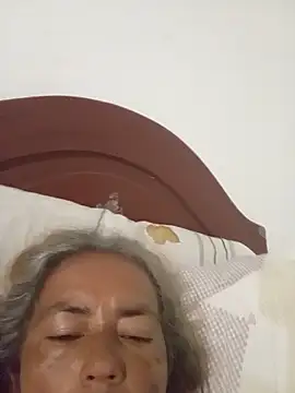 Snapshot of jendall189 chatting on 11-04-25, 01:10 jendall189 online show from 11-04-25, 01:10