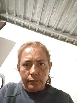 Snapshot of jendall189 chatting on 11-10-25, 03:11 jendall189 online show from 11-10-25, 03:11