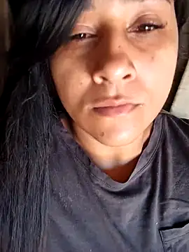 Snapshot of srtsara chatting on 04-25-26, 12:30 srtsara online show from 04-25-26, 12:30