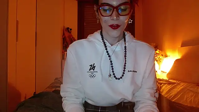 refem9 online show from 12-19-25, 08:16