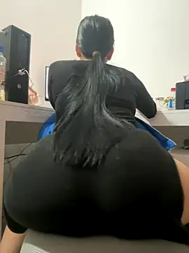 Snapshot of Azahara_Arabic chatting on 09-12-25, 12:05 Azahara Arabic online show from 09-12-25, 12:05