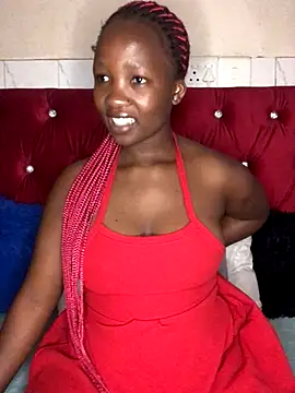 MissREAHx online show from 09-18-25, 01:57