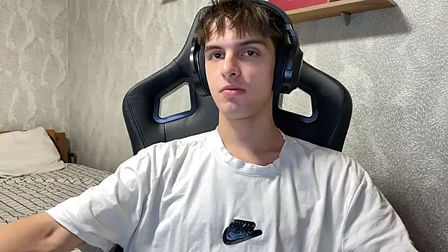 elliot scott online show from 10-01-25, 07:42