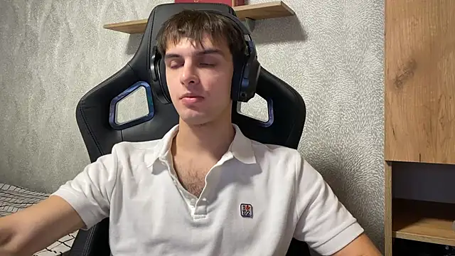 elliot scott online show from 10-07-25, 02:20