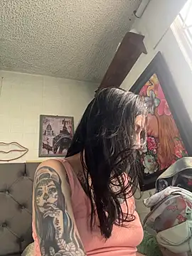 Snapshot of SALOME_KORLAND chatting on 10-18-25, 07:14 SALOME KORLAND online show from 10-18-25, 07:14