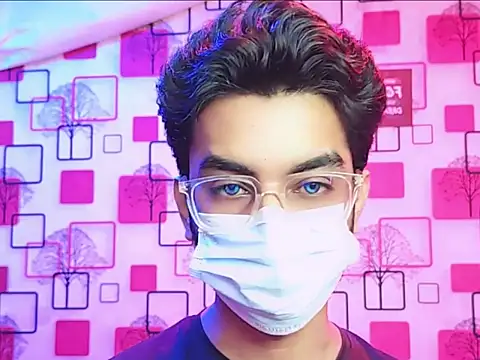 ChiseledCharm online show from 10-17-25, 07:38