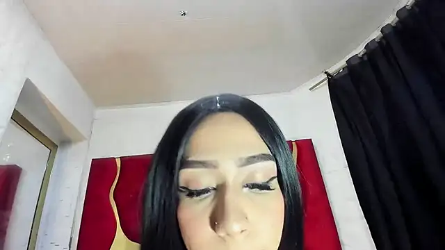 Snapshot of chaniesmith69x chatting on 11-08-25, 03:50 chaniesmith69x online show from 11-08-25, 03:50