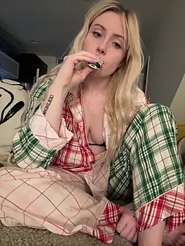 seeunexttuesday online show from 12-19-25, 01:01