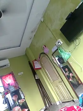 Ayeshablr online show from 10-23-25, 08:46