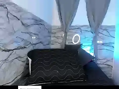 Snapshot of fanEmy chatting on 09-12-25, 01:11 fanEmy online show from 09-12-25, 01:11