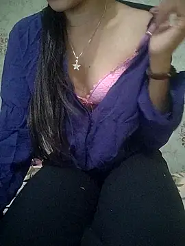 Snapshot of sneha_88 chatting on 10-06-25, 06:00 sneha 88 online show from 10-06-25, 06:00