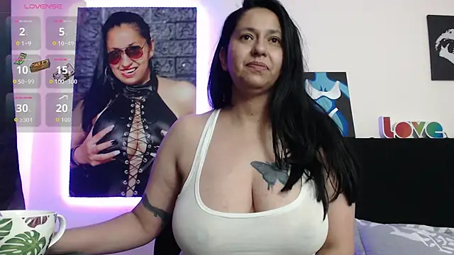 Snapshot of holydeath_1 chatting on 11-20-25, 09:31 holydeath 1 online show from 11-20-25, 09:31