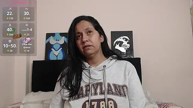 Snapshot of holydeath_1 chatting on 11-28-25, 11:29 holydeath 1 online show from 11-28-25, 11:29