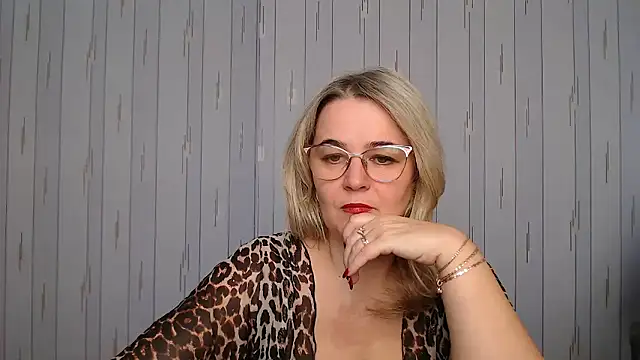 EleanoraDream online show from 01-15-26, 09:36