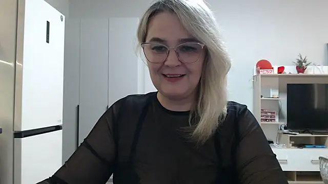 EleanoraDream online show from 04-12-26, 01:05