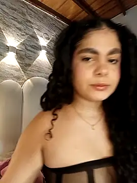 Yassy vazquez online show from 03-05-26, 06:37