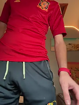 Snapshot of funlad245 chatting on 11-12-25, 11:32 funlad245 online show from 11-12-25, 11:32