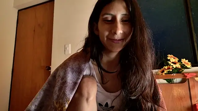  MoonLipson  online show from 10-03-25, 04:53