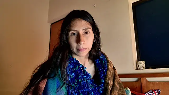  MoonLipson  online show from 10-05-25, 01:37