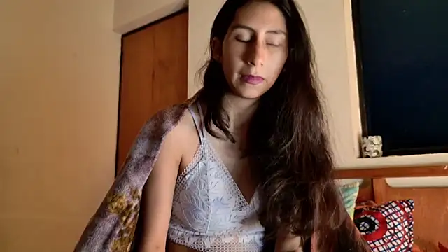  MoonLipson  online show from 10-08-25, 03:59