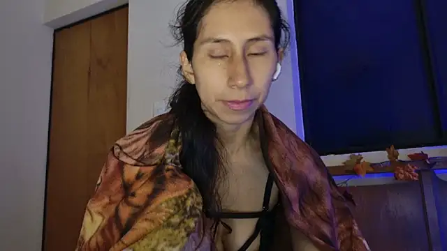  MoonLipson  online show from 10-18-25, 09:59