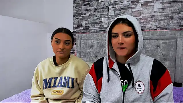 Snapshot of nicolexxaleja chatting on 09-26-25, 07:40 nicolexxaleja online show from 09-26-25, 07:40