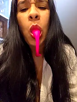 Snapshot of palomasex26 chatting on 11-20-25, 03:01 palomasex26 online show from 11-20-25, 03:01