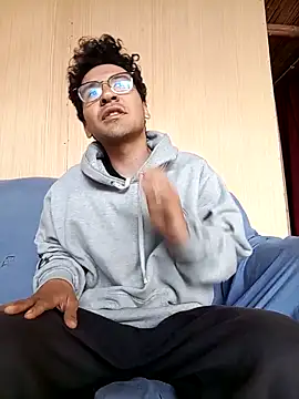 Snapshot of LecheDeSoya666 chatting on 11-12-25, 01:44 LecheDeSoya666 online show from 11-12-25, 01:44