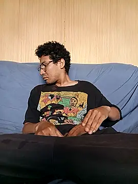 Snapshot of LecheDeSoya666 chatting on 11-29-25, 09:40 LecheDeSoya666 online show from 11-29-25, 09:40