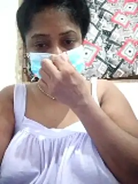 Snapshot of boosypussy chatting on 05-07-26, 11:10 boosypussy online show from 05-07-26, 11:10