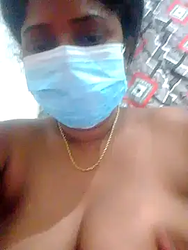 Snapshot of boosypussy chatting on 05-12-26, 11:24 boosypussy online show from 05-12-26, 11:24