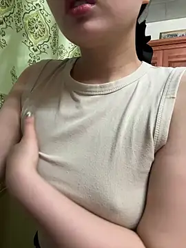 LinYi Office online show from 02-28-26, 01:39