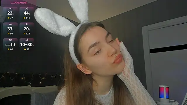 sweete chantal online show from 04-05-26, 08:17