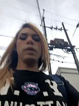 Snapshot of Daliana_Gounbolt chatting on 10-08-25, 11:30 Daliana Gounbolt online show from 10-08-25, 11:30