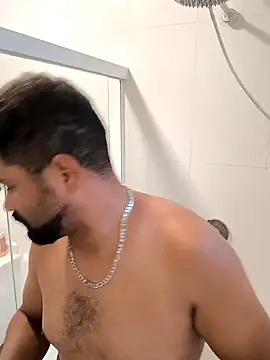 jhony051090 online show from 01-08-26, 09:06