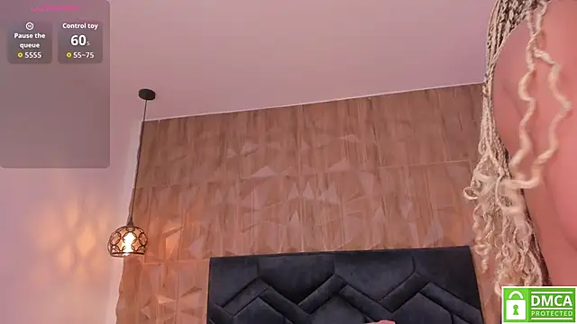 Gia Scott online show from 11-29-25, 09:07