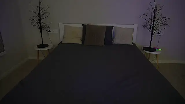 Snapshot of IvyLaurent chatting on 10-05-25, 06:56 IvyLaurent online show from 10-05-25, 06:56