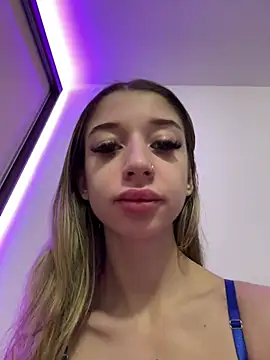 OdetteMason online show from 02-05-26, 05:56