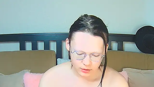 Snapshot of Derek_Carter chatting on 04-23-26, 12:29 Derek Carter online show from 04-23-26, 12:29