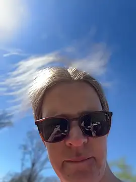 Bikergirl 97 online show from 04-23-26, 12:29