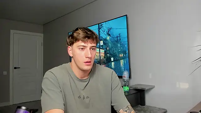 DaniHort online show from 03-21-26, 07:35