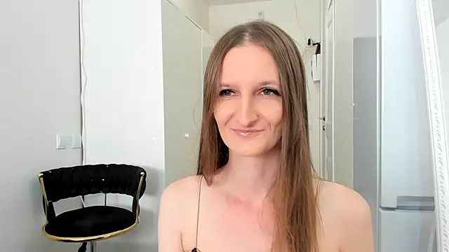 Snapshot of Kitty_Player chatting on 09-16-25, 07:31 Kitty Player online show from 09-16-25, 07:31